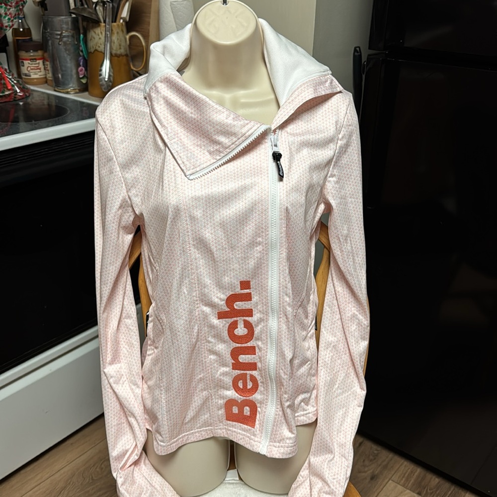 Bench NWT S orange white asymmetrical zipper high collar thumb hole jacket
